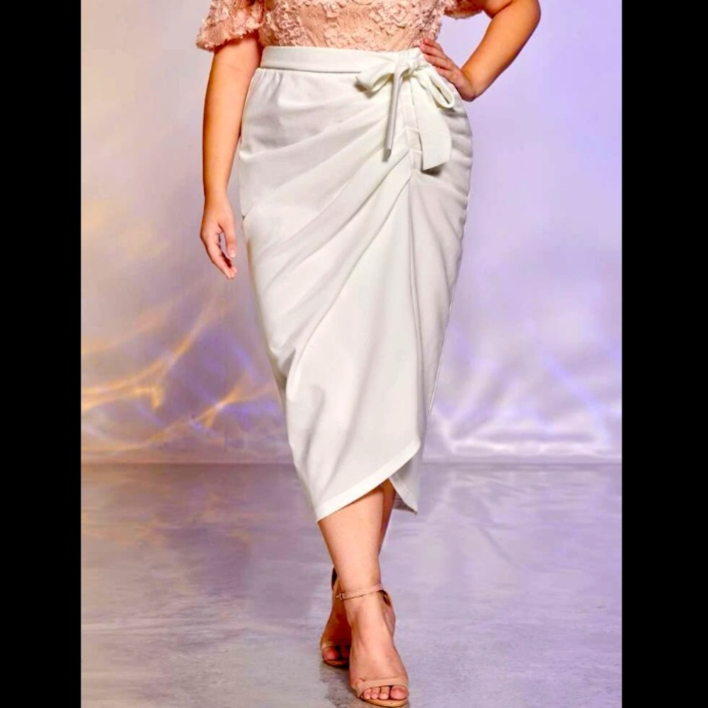 Plus Size Designer Ruched Tie Side Skirt